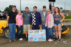 Eagle-09-07-15-IMCA-Nationals-403-Justin-Olsen-and-family
